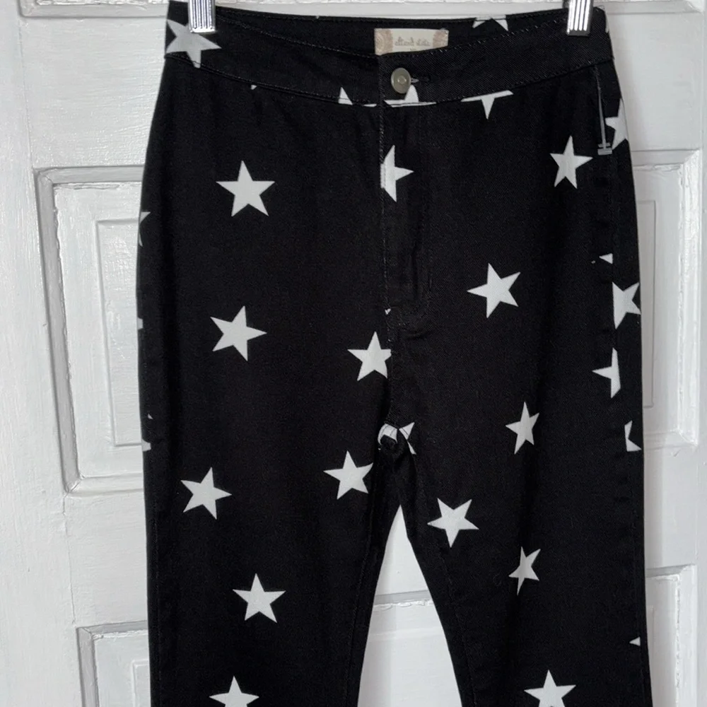 ALTAR’D STATE STARRY HIGH RISE FLARE JEANS - Picture 3 of 10